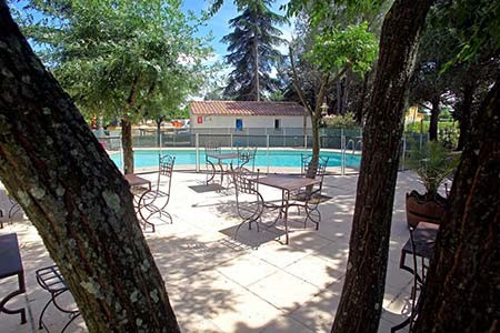 An image labelled Piscine