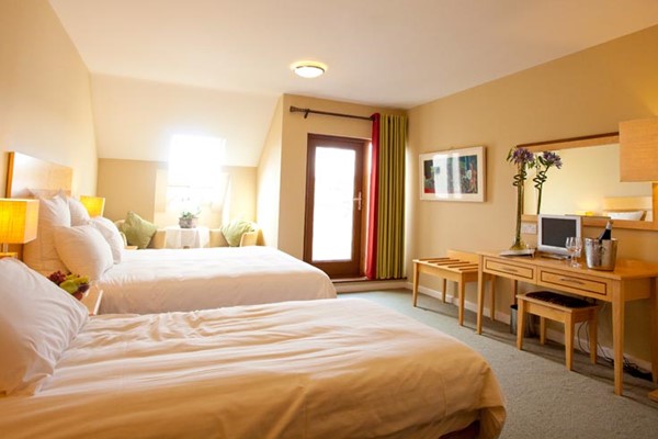 An image labelled Twin Seaview Room