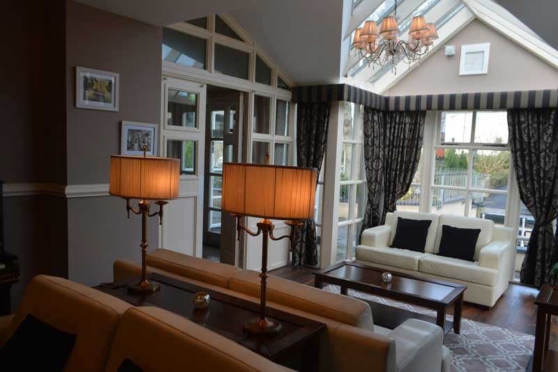 An image labelled Lounge or bar