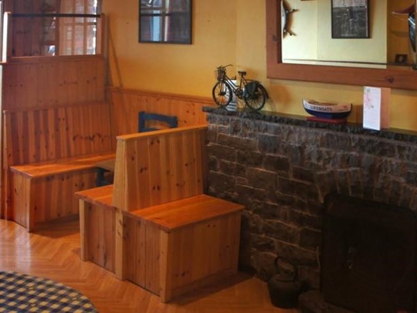 An image labelled Dining area