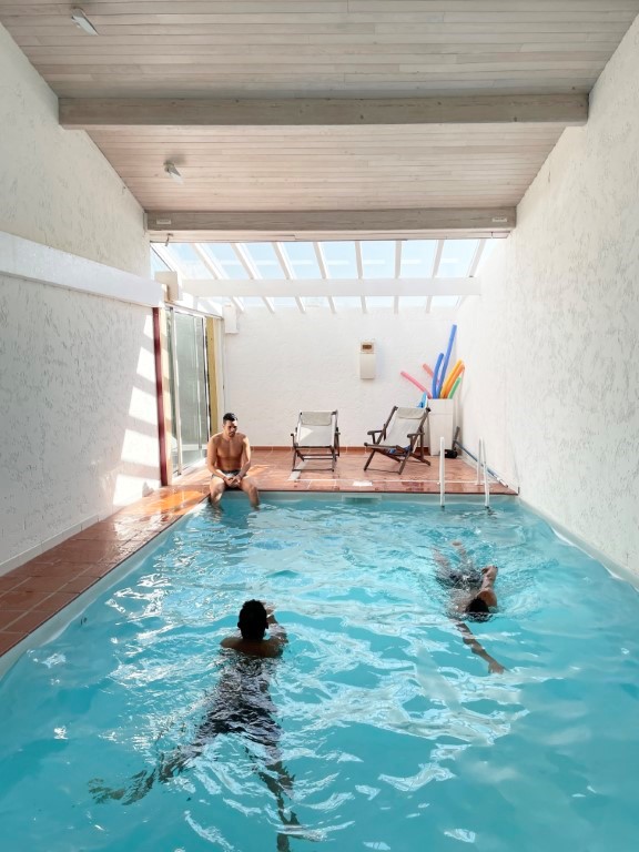 An image labelled Piscine