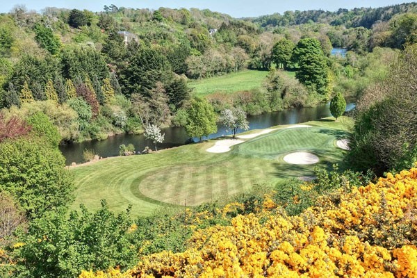 An image labelled Golfcourse