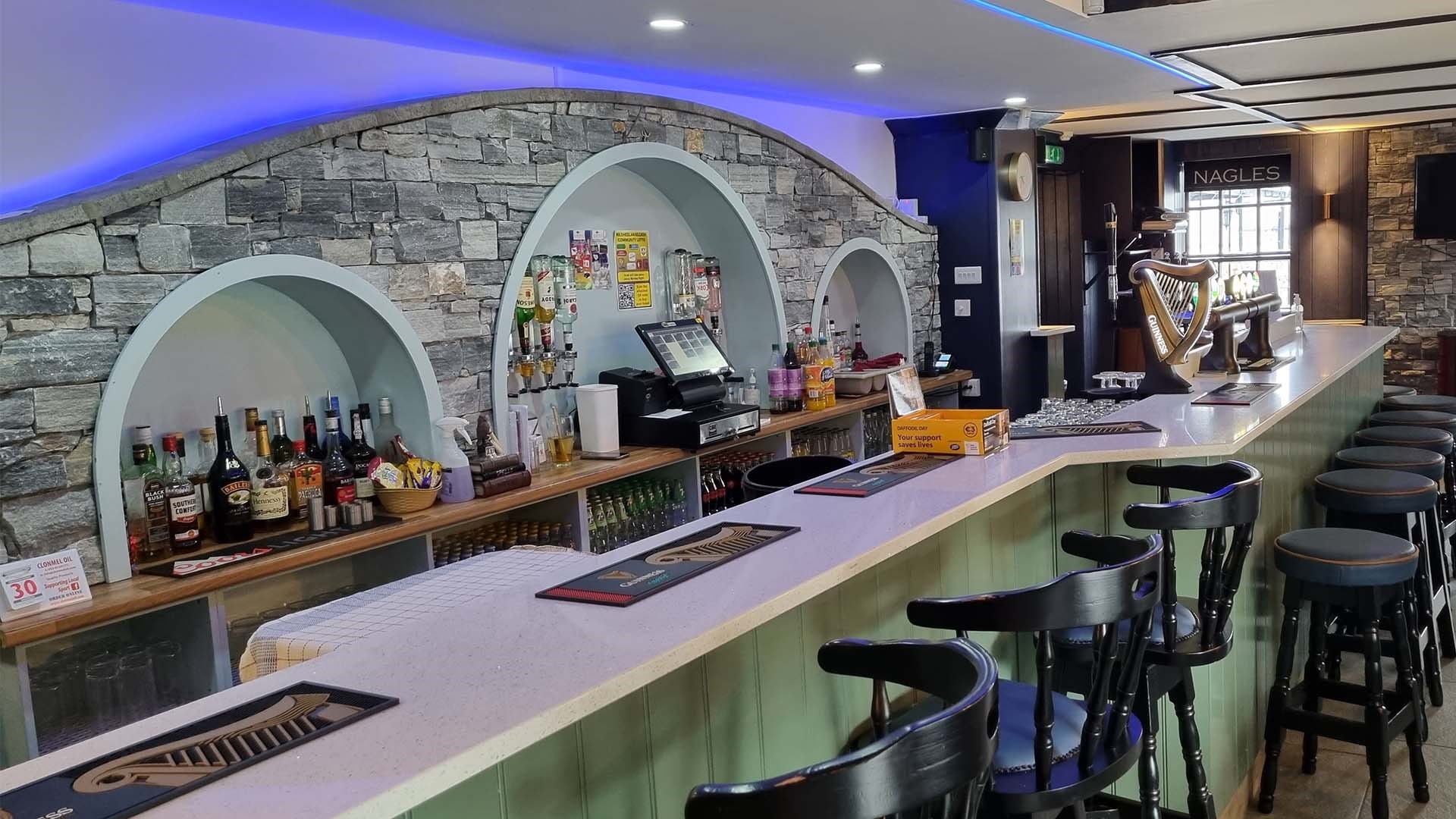 An image labelled Lounge or bar