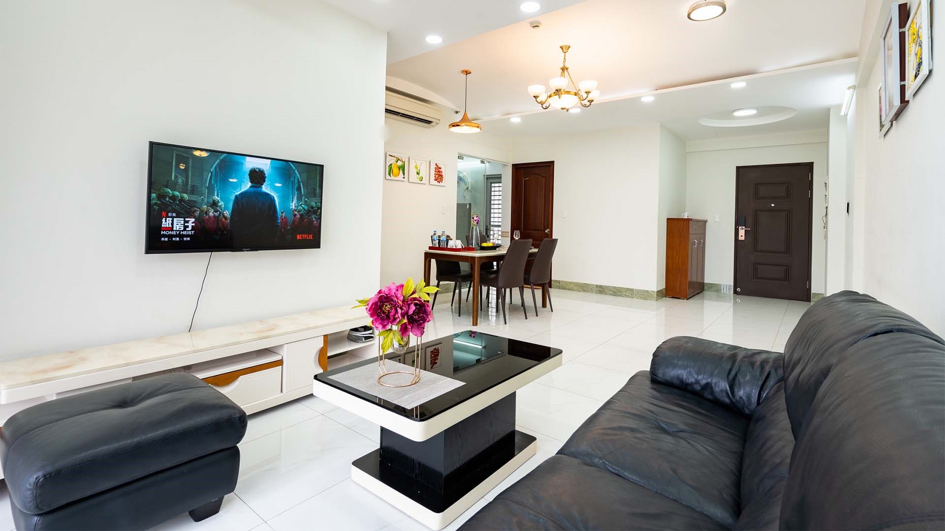 An image labelled Living room