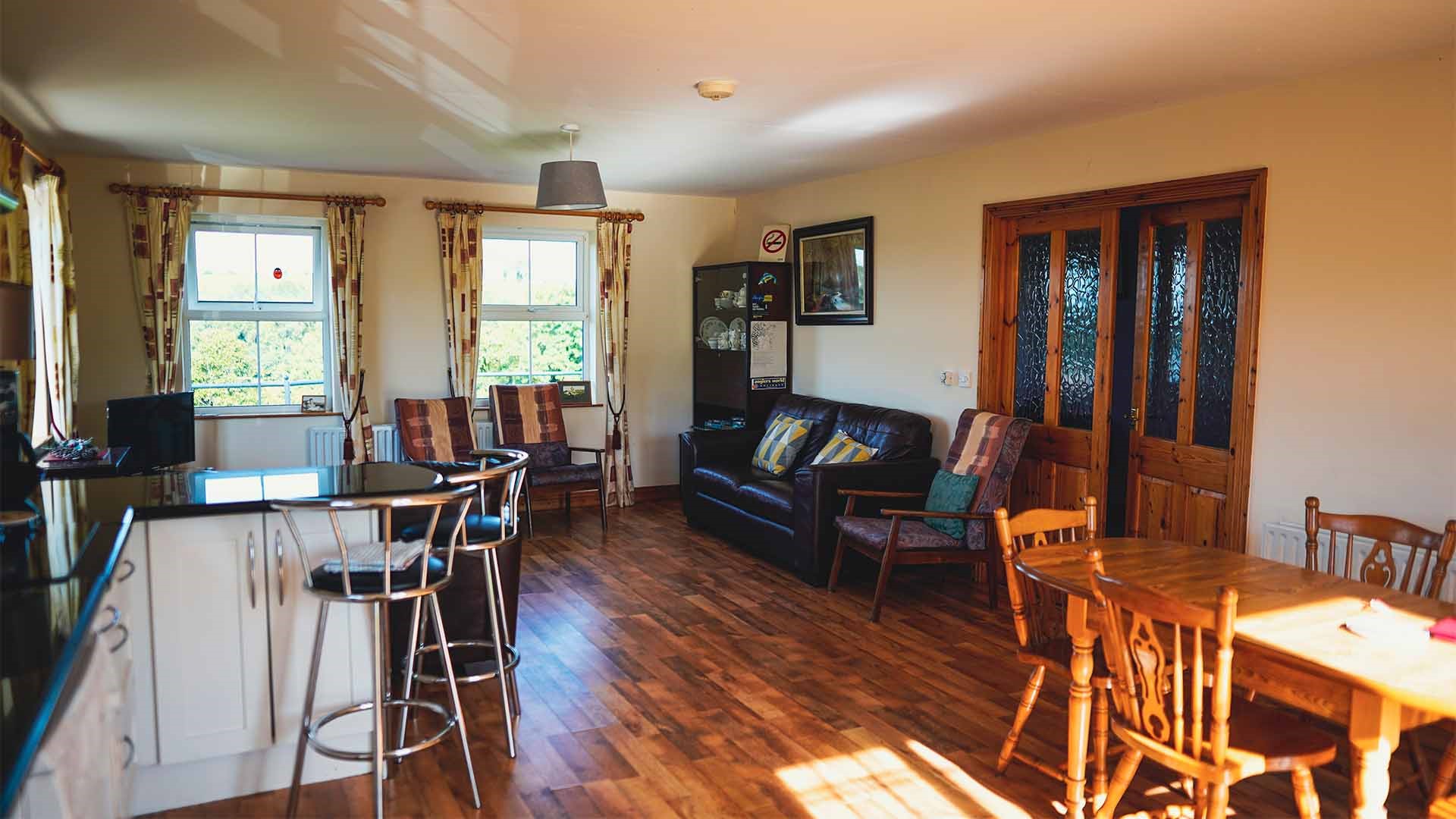 An image labelled Living room