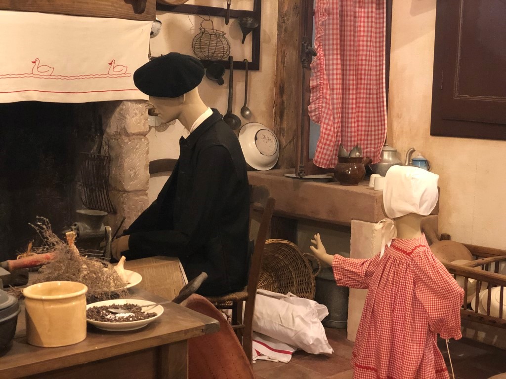 Hình ảnh có nhãn