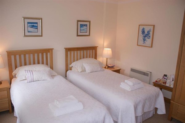 An image labelled Twin Room