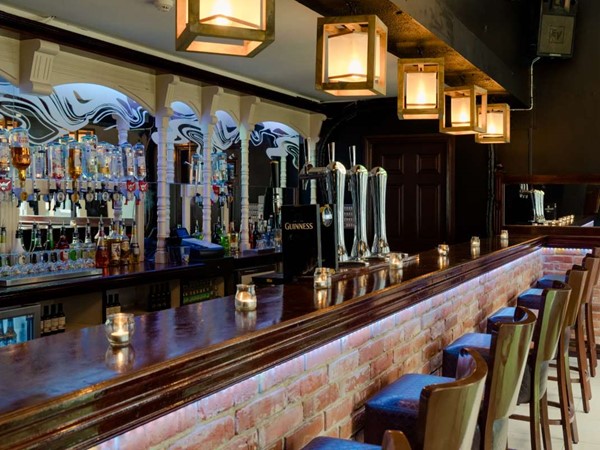 An image labelled Bar ou lounge