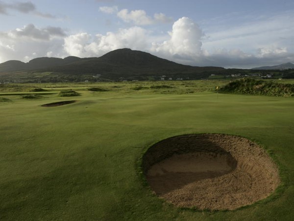 An image labelled Golfcourse