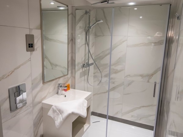 An image labelled Bathroom