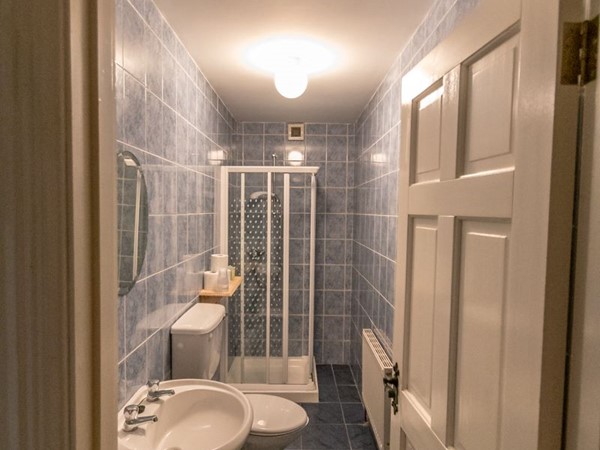 An image labelled Bathroom