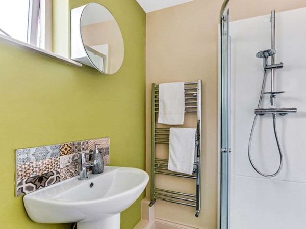 An image labelled Bathroom