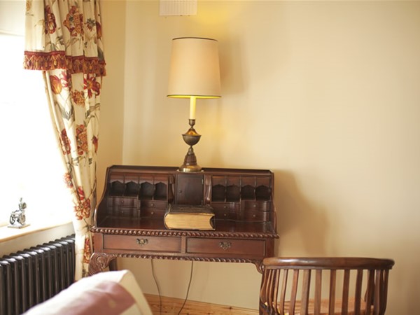 An image labelled Living room