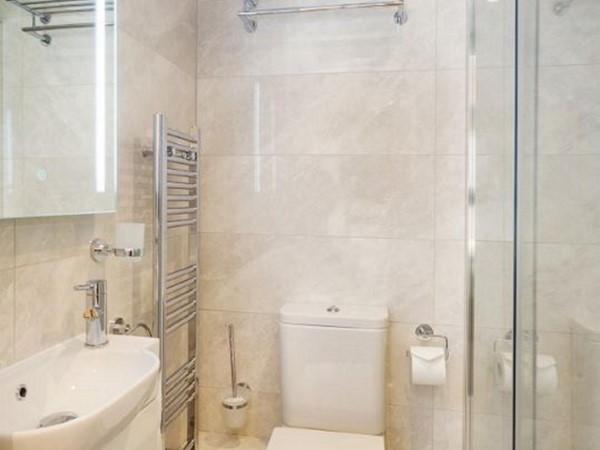 An image labelled Bathroom
