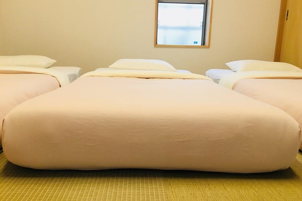 An image labelled 6 Singles Superior Japanese Style  Room