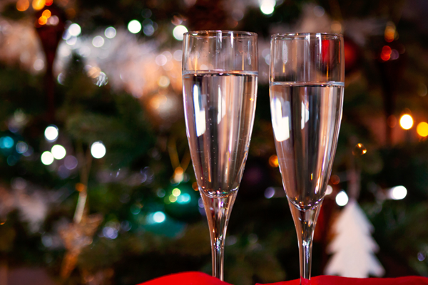 An image labelled Festive Fridays - B&B, Dinner & Bubbly €75pps
