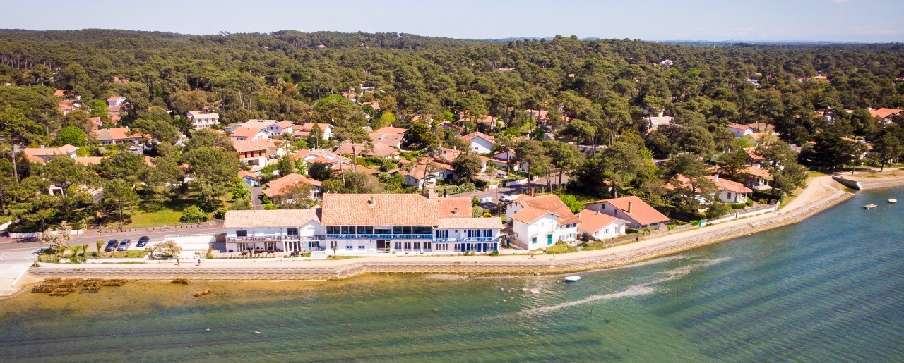 An image labelled Vue Aérienne