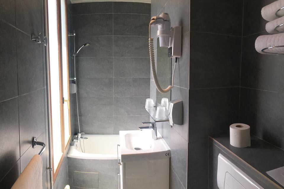 An image labelled Salle de bains