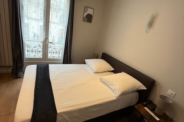 An image labelled Chambre Single Economique