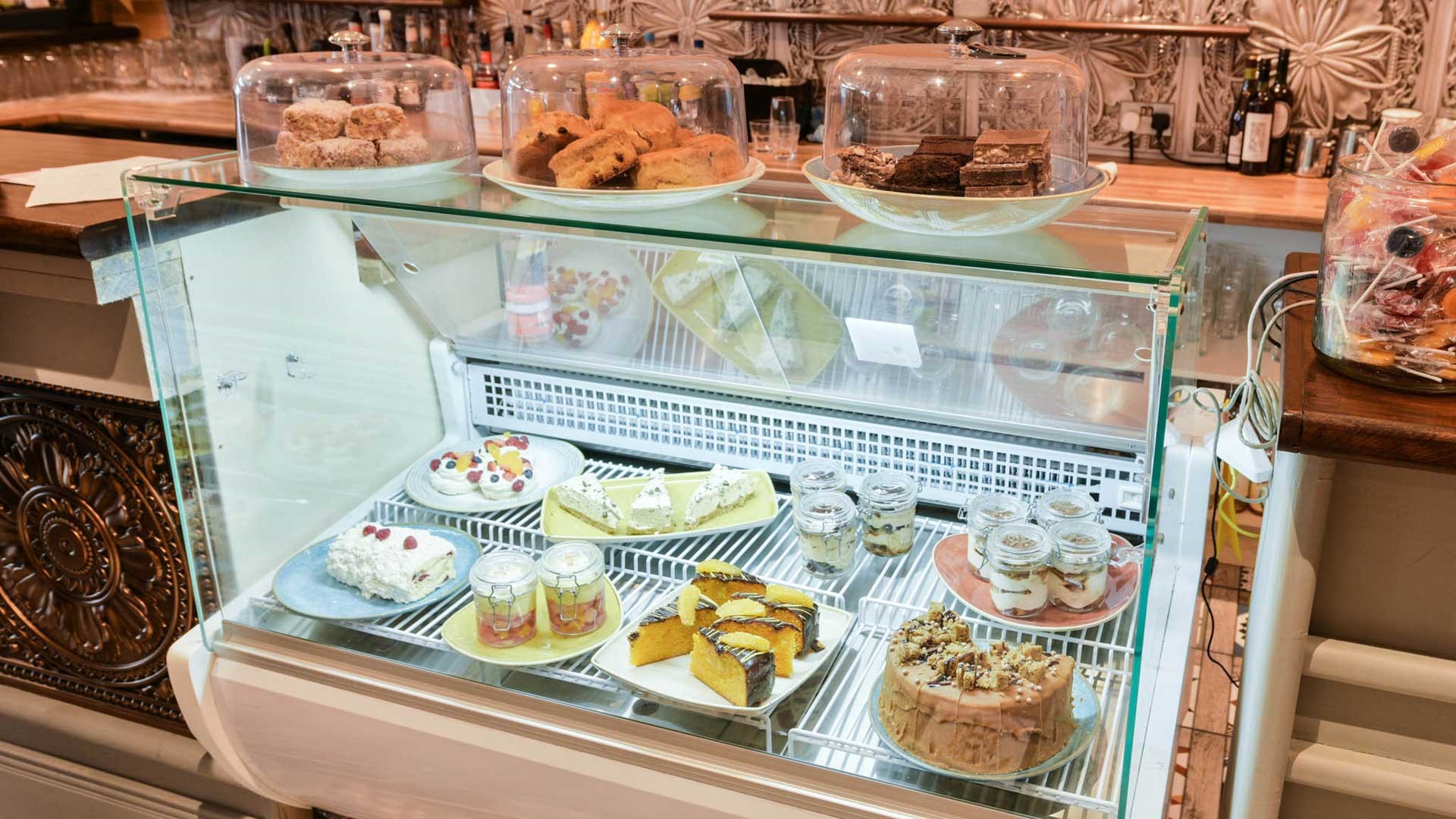 An image labelled Food