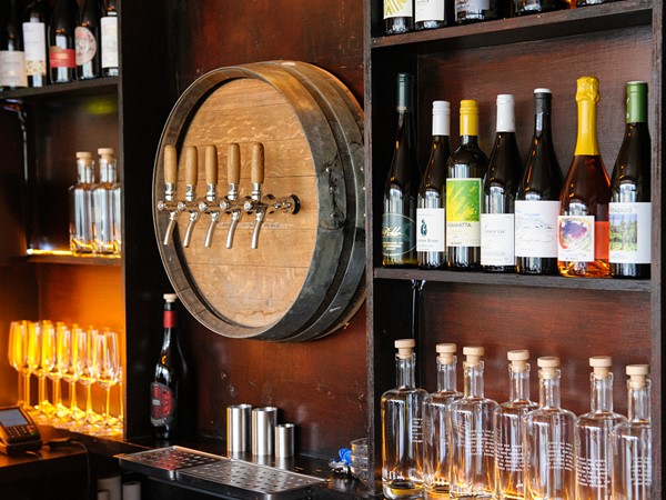 An image labelled Lounge or bar