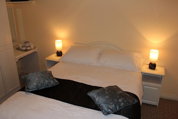 An image labelled Single Room