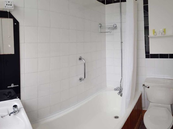 Hình ảnh có nhãn Bathroom