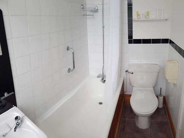 Hình ảnh có nhãn Bathroom