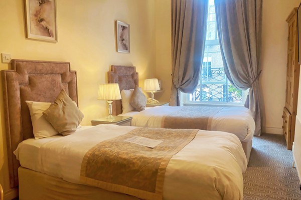 An image labelled Twin Room