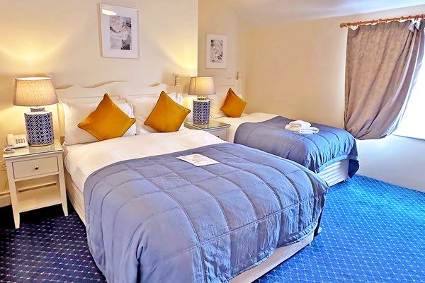 An image labelled Double and Single Room