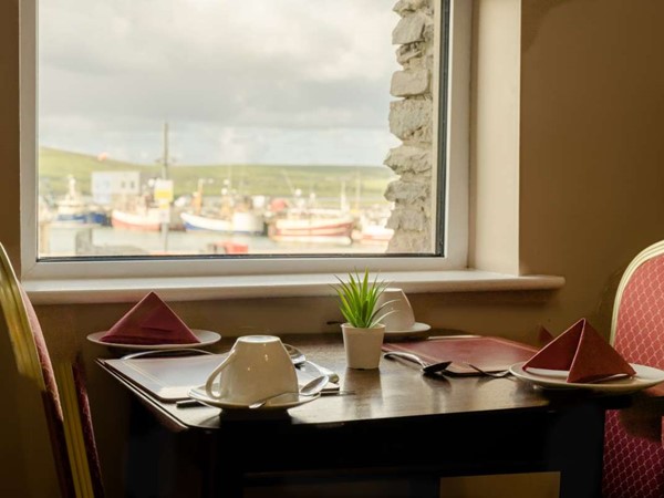 An image labelled Dining area