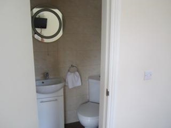 An image labelled Bathroom