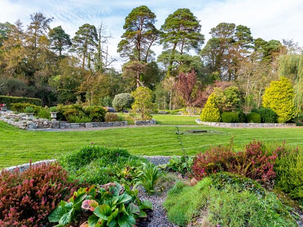 An image labelled Garden