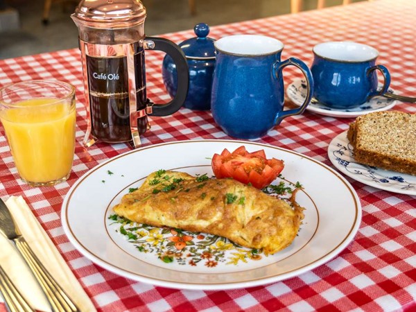 An image labelled Breakfast
