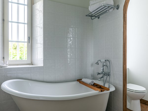 An image labelled Bathroom