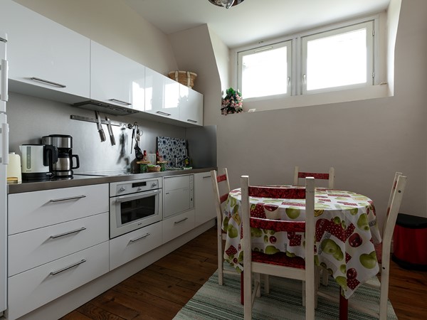 An image labelled Kitchen or kitchenette