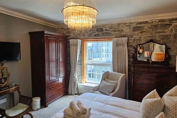 An image labelled King Room