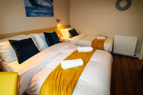 An image labelled Double and Single Room