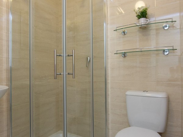 An image labelled Bathroom