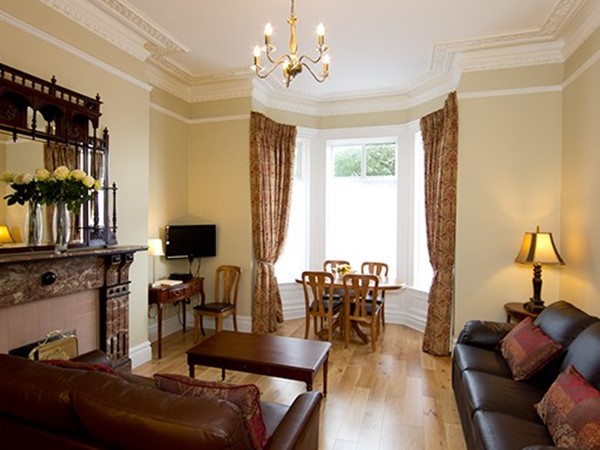 An image labelled Living room