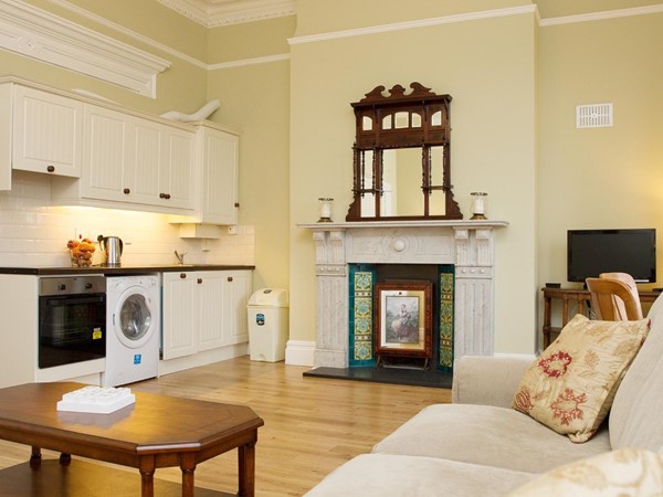 An image labelled Living room