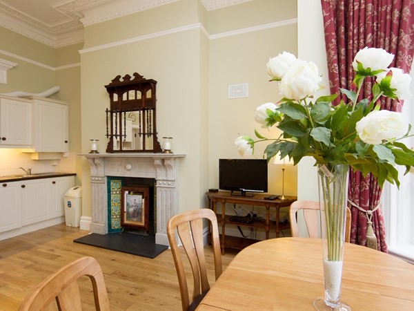 An image labelled Living room