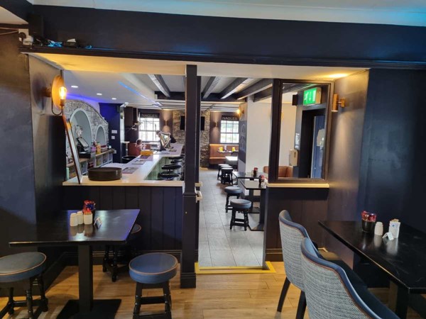 An image labelled Lounge or bar