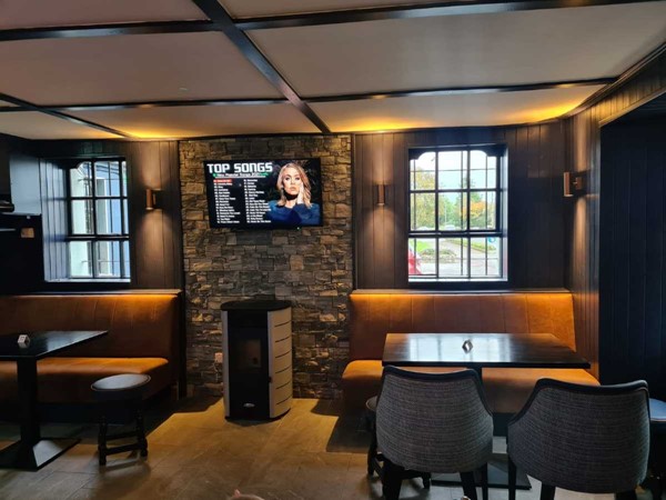 An image labelled Lounge or bar