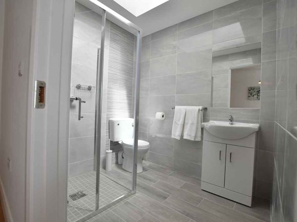 An image labelled Bathroom