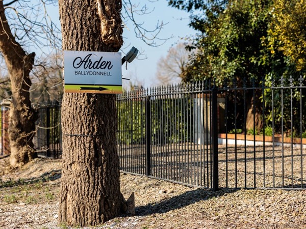An image labelled Neighbourhood