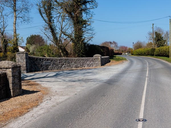 An image labelled On site