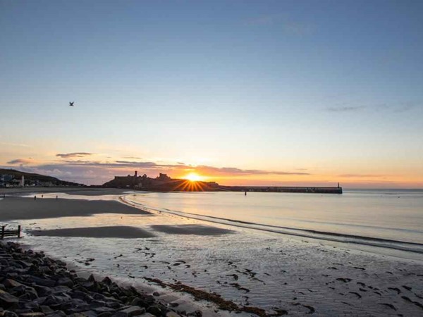 An image labelled Beach
