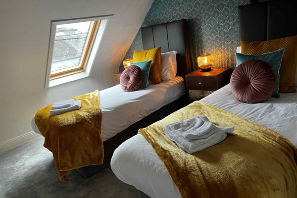 An image labelled Twin  Twin Room