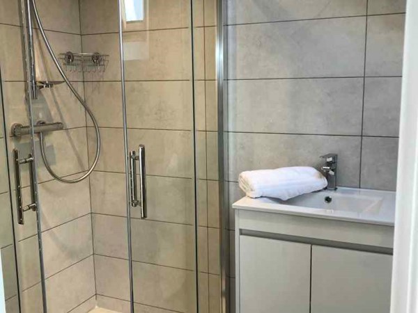 An image labelled Bathroom